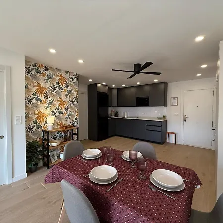 Sunny & Stylish Апартаменты *