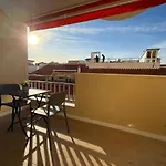 Sunny & Stylish Apartmán *